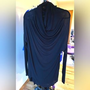 Noctex Black ‘Val’ Thumbhole asymmetrical top One Size